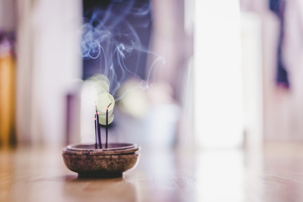 En este momento estás viendo MEJORA TU SALUD Y BIENESTAR APLICANDO EL FENG SHUI A TU HOGAR